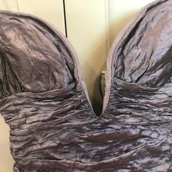 Nicole Miller Crumpled Effect Grey Metalic Dress - Picture 2 of 5